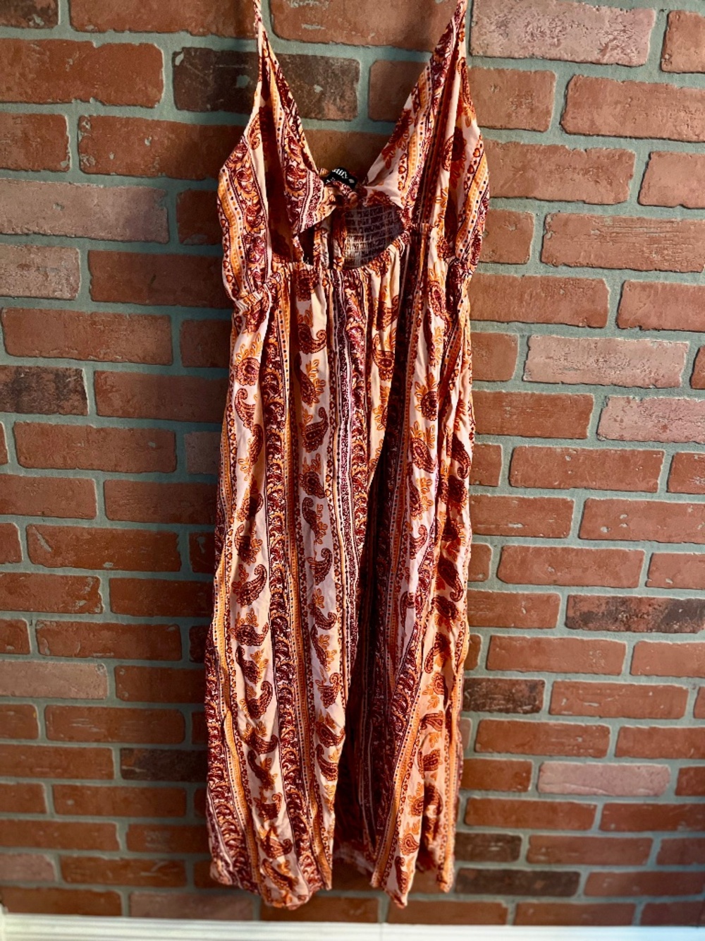 Dress - Picture 1 of 1